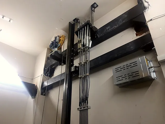 Kuyu içi ray ve konsol montajı
